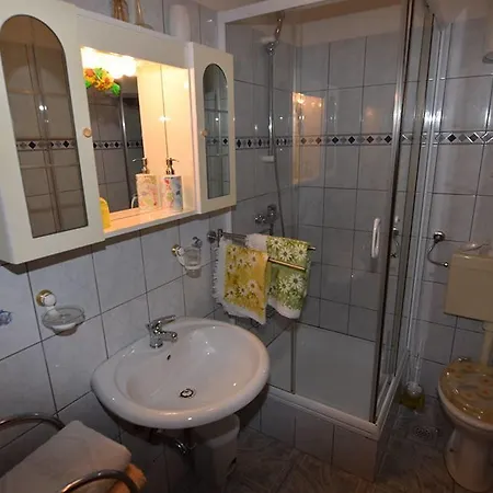 Apartment Carlijeva *